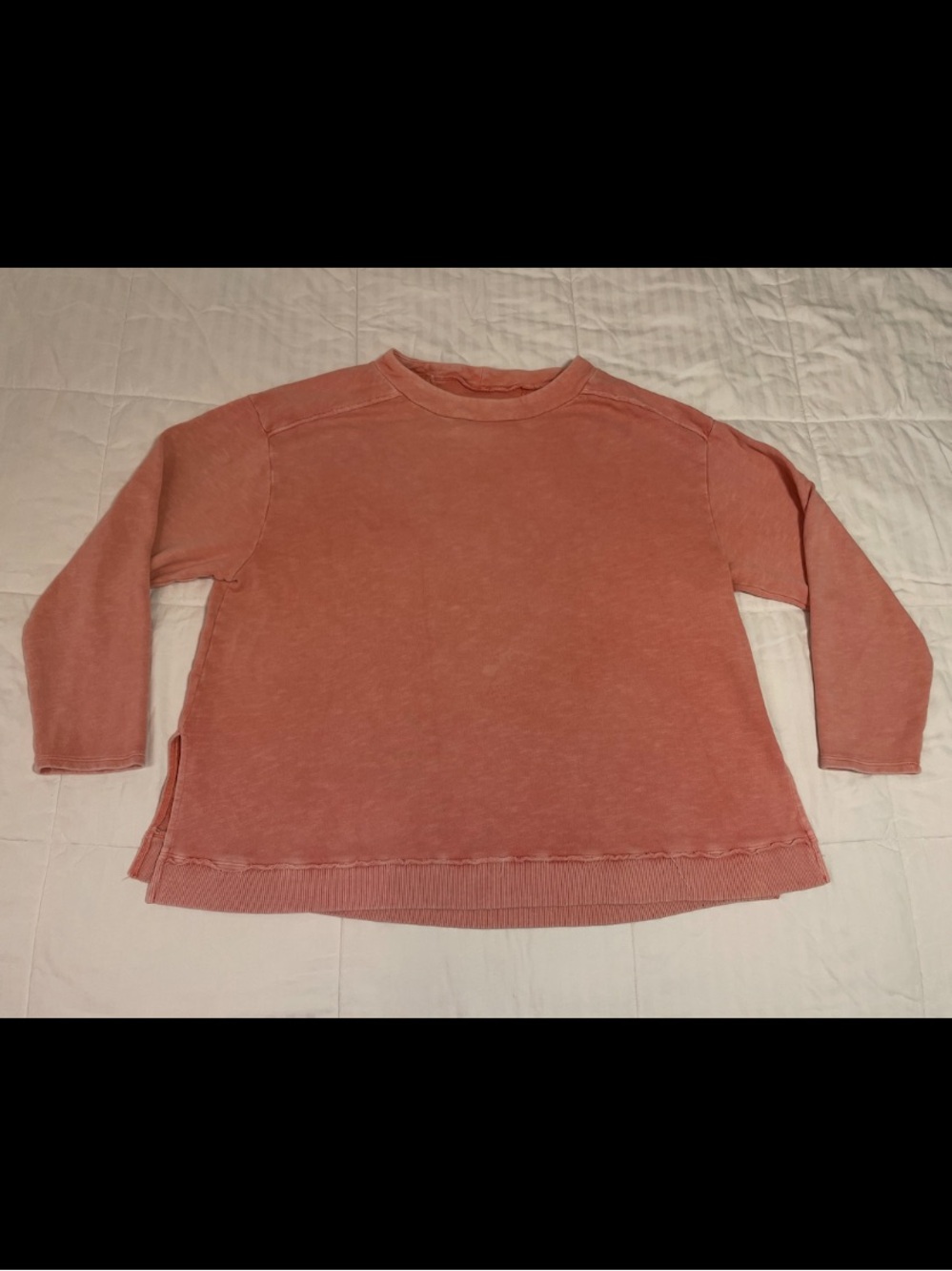 Anthropologie Pilcro Side Slit Oversized Sweatshirt Washed Coral Pink Size XL